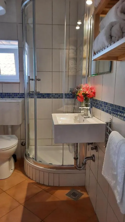 Casa Del Mar Apartment Nerezine Croatia